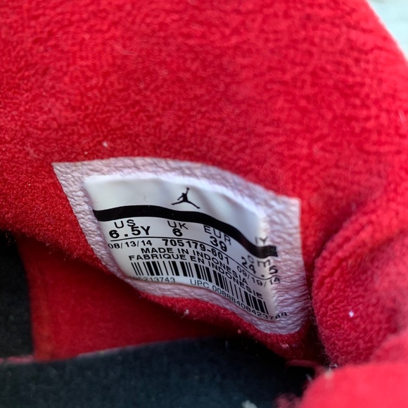 Jordan 10 Bulls Over Broadway 6.5Y - Picture 11 of 13